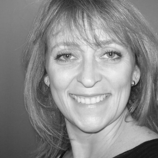 Luísa Rech de Lucena - Diretora de vendas e desenvolvimento de