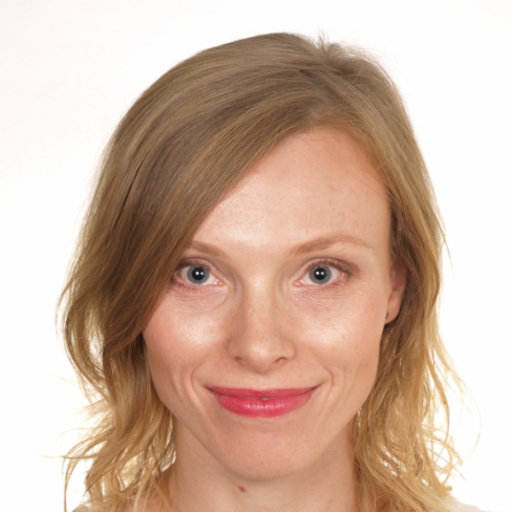 Agata LESZCZYNSKA PHD | Central Monitoring Manager | PhD | DOCS ...