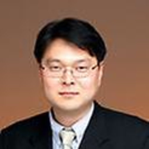 Hyun soo Kim - Patent Examiner - USPTO