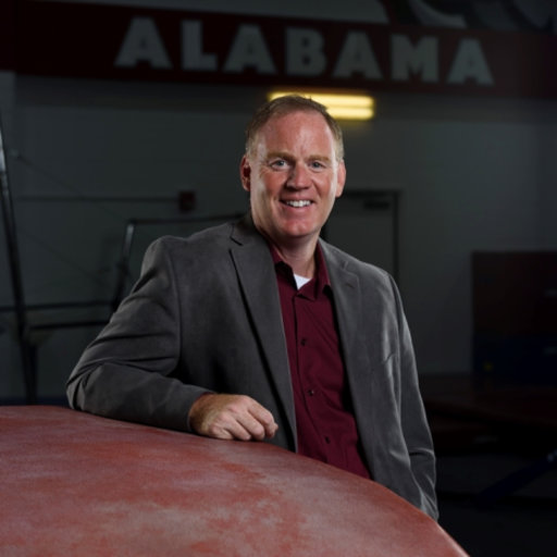 Dr. Andrew Billings – College of Communication and Information Sciences