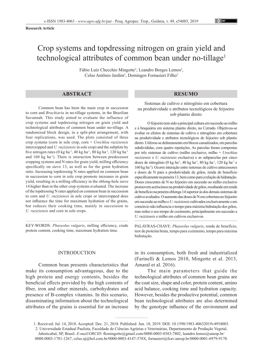 Capacidade De Absorcao Da Agua A E Volume De Agua Absorvida B Por Download Scientific Diagram